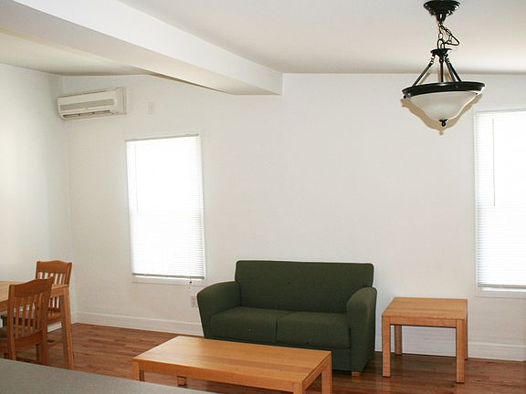 5th image of 33 Crosby St #33D-1