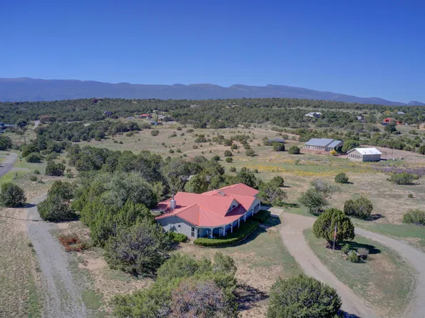 37 Camino Del Oriente, Tijeras, NM 87059