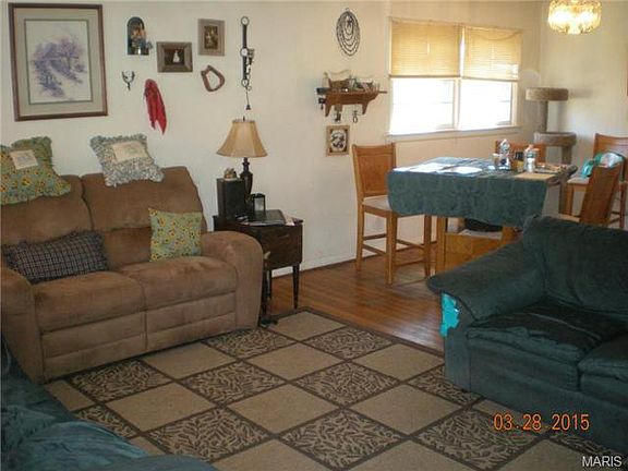 3rd image of 1024 Highmont Dr