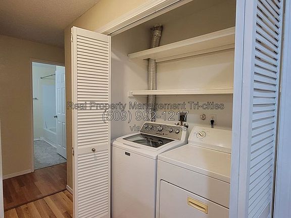 2nd image of 1108 S Olympia Pl #B