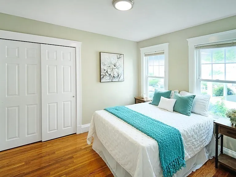 66 Boylston St #2 — Photo 5