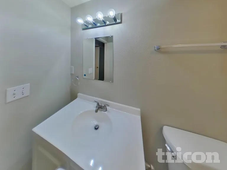 27318 Country Pl NW — Photo 17