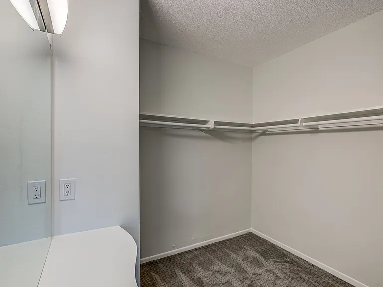 Ocean Avenue Duplex — Photo 25