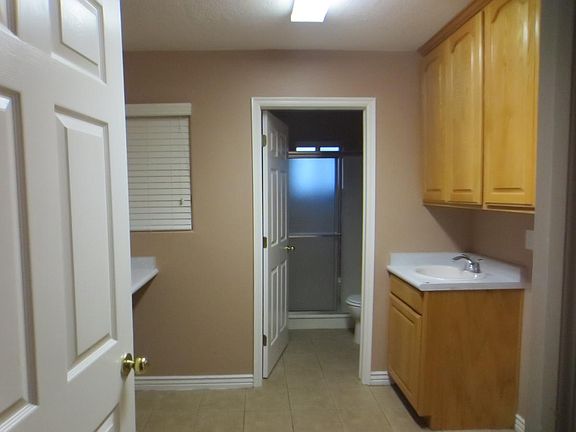 Laundry/mud room and bathroom
