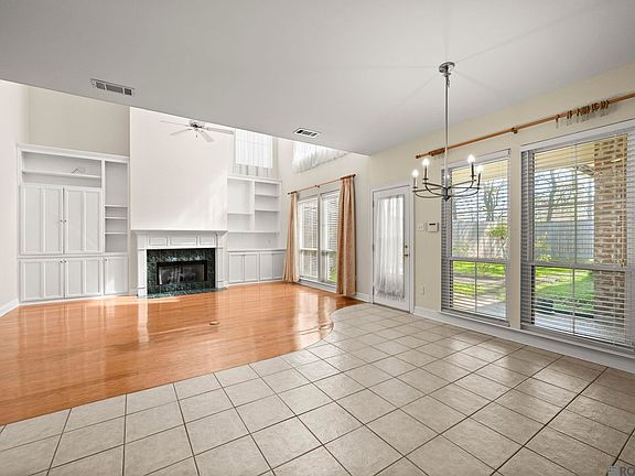 4th image of 750 Wheatsheaf Dr