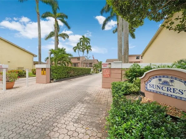 8706 SW 154th Circle Pl #2K, Miami, FL 33193