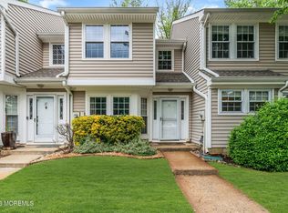 26 Duncan Way, Freehold, NJ 07728