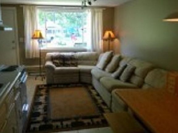 3rd image of 55 Paradise Lodge #3