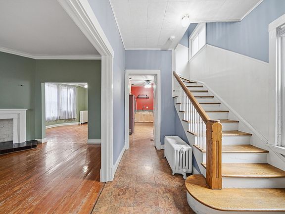 5th image of 4246 Blanchan Ave