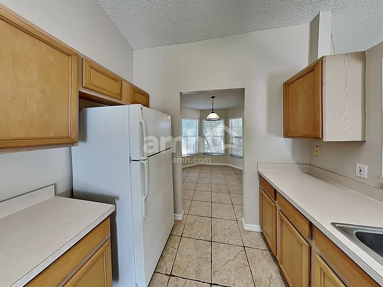2423 Hybrid Dr — Photo 7