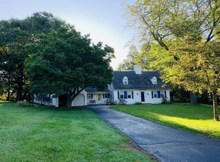 2419 S 58th St, Fennville, MI 49408