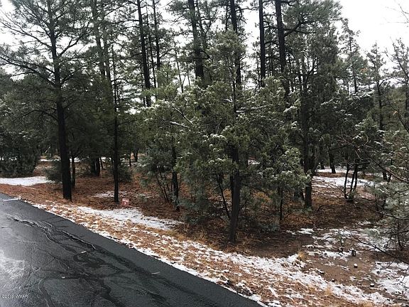 2nd image of 1370 E Pine Oaks Dr