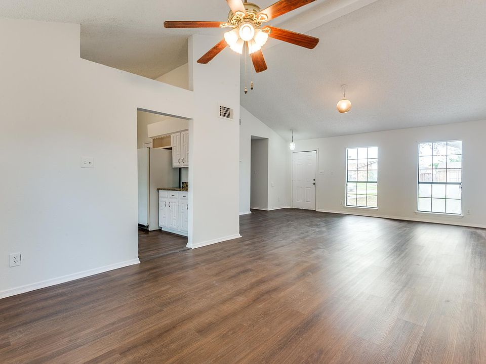 5653 Powers St, The Colony, TX 75056 | Zillow