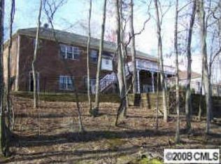 139 Sapphire Dr, Mooresville, NC 28117