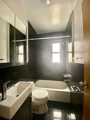 4th image of 119 E 96th St APT 23