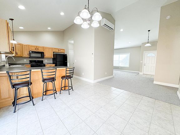 5th image of 207 Lana Ct