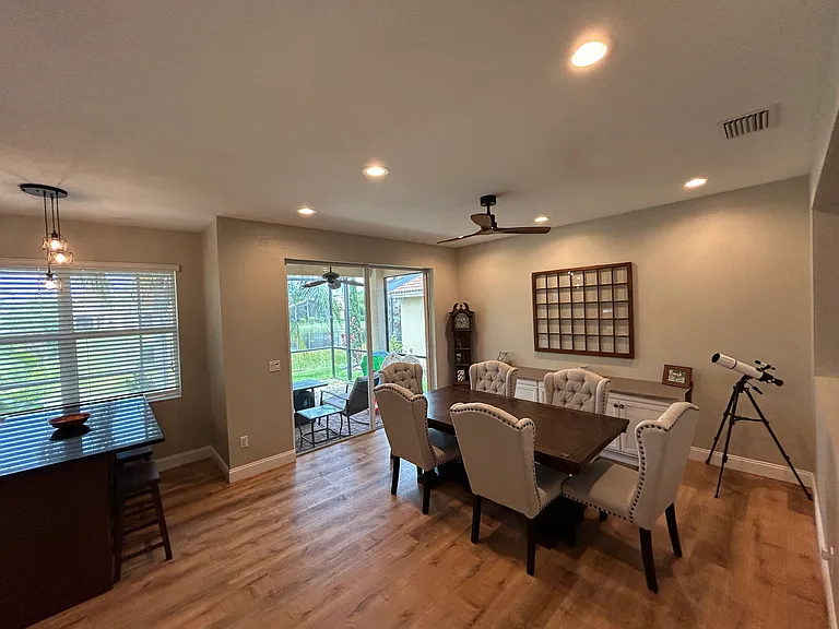 Yellow Poplar Dr — Photo 4