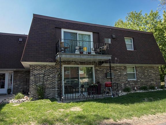 2nd image of 530 6th Ave W APT 7