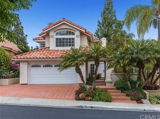 19 Tierra Vis, Laguna Hills, CA 92653