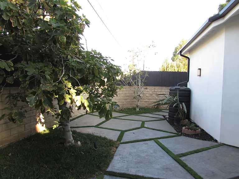 19721 Covello St — Photo 16