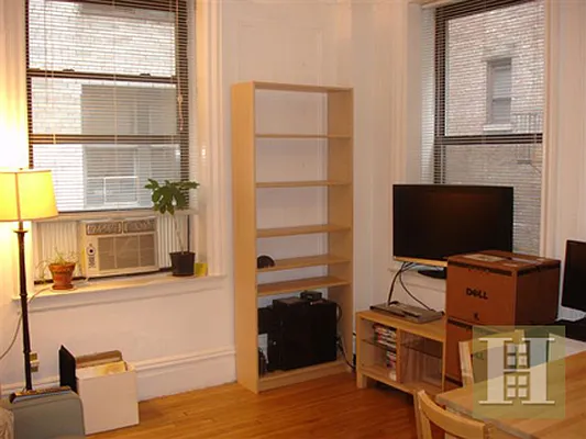 Rented by Halstead Real Estate | media 20