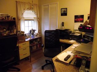 4 Acoaxet Ln, Wareham, MA 02571