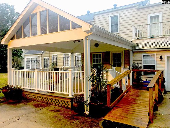 2nd image of 2030 Middleton St