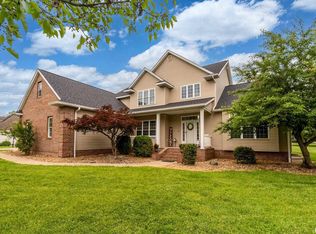 1404 Belle Terre Ct, Herrin, IL 62948