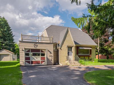 1060 Riverdale Ave, Sheboygan, WI, 53081