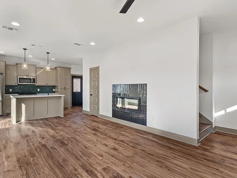 3108 Bethany Ln — Photo 3