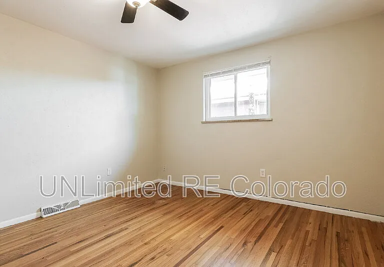 1014 N Raleigh St — Photo 7