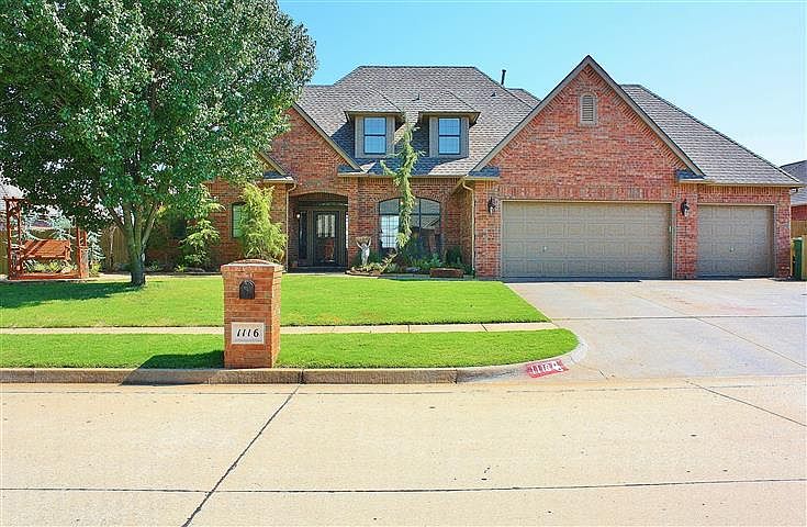1st image of 1116 Cambridge Dr