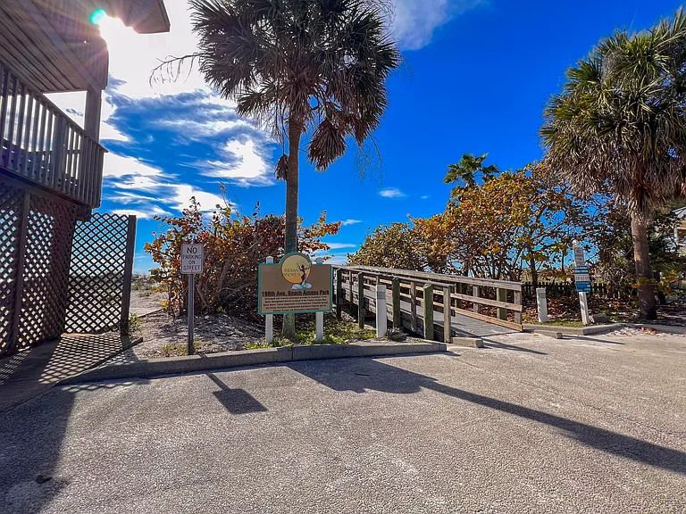 19750 Gulf Blvd #C — Photo 7