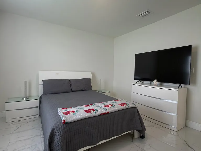 5363 NW Perez Ct — Photo 22