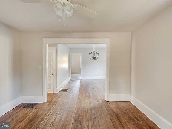 2nd image of 111 Lawrence Ave