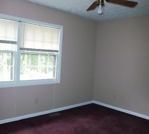 4th image of 6250 Laurelwood Trl