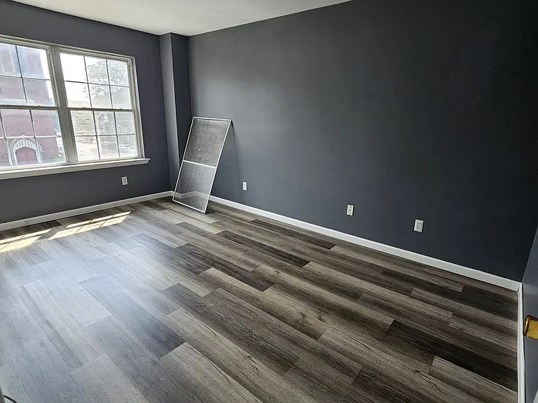 270 S 7th St #3 — Photo 15