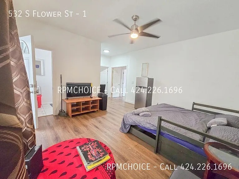 532 S Flower St #1 — Photo 19