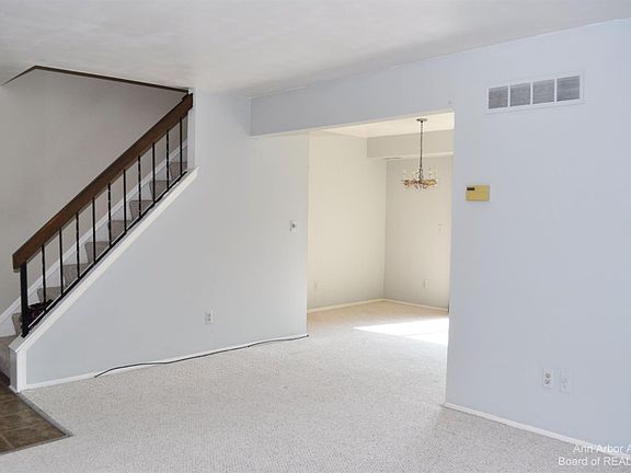 5th image of 3385 Burbank Dr #49