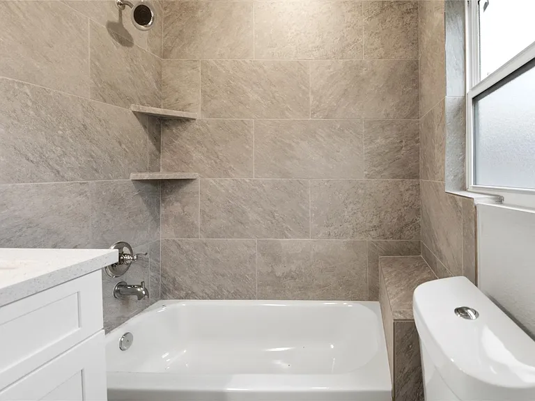 7010 Brownsville St — Photo 19