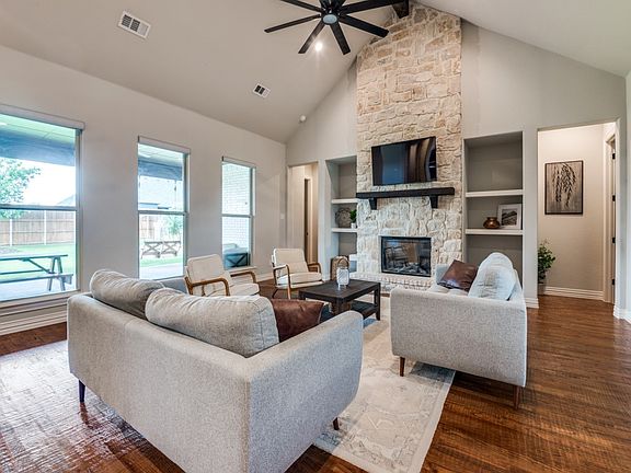 5th image of 7430 Desert Willow Ln
