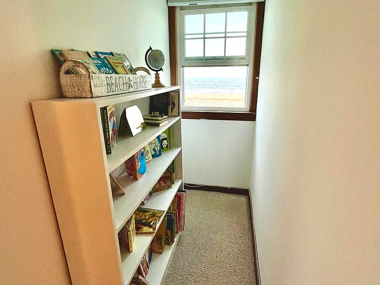 609 Ocean Ave — Photo 40