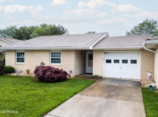 517 Hazen Rd #517B, Monroe Township, NJ 08831