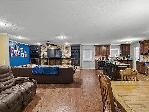 5th image of 1505 N 6th St