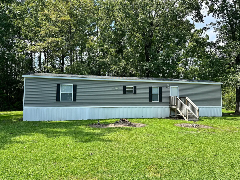 217 Pinecrest Dr #2
