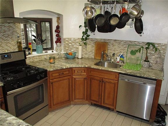 UPDATED KITCHEN