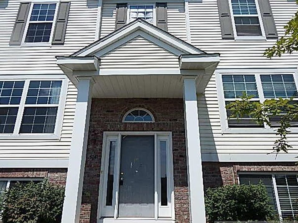 1st image of 5141 Fairpoint Dr N
