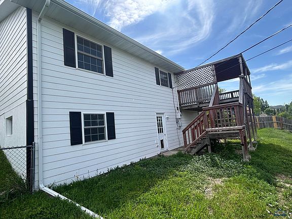 4th image of 12813 Larene Dr