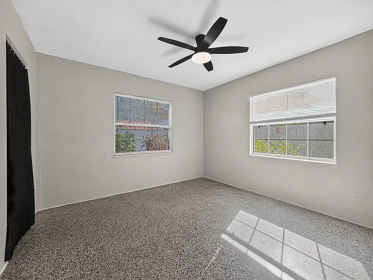 510 Barrow Ave — Photo 17