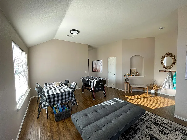 8748 Sagebrush Trl — Photo 18